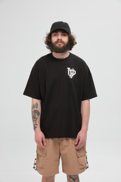 Футболка чоловіча Urban Planet Ovr Split Blk